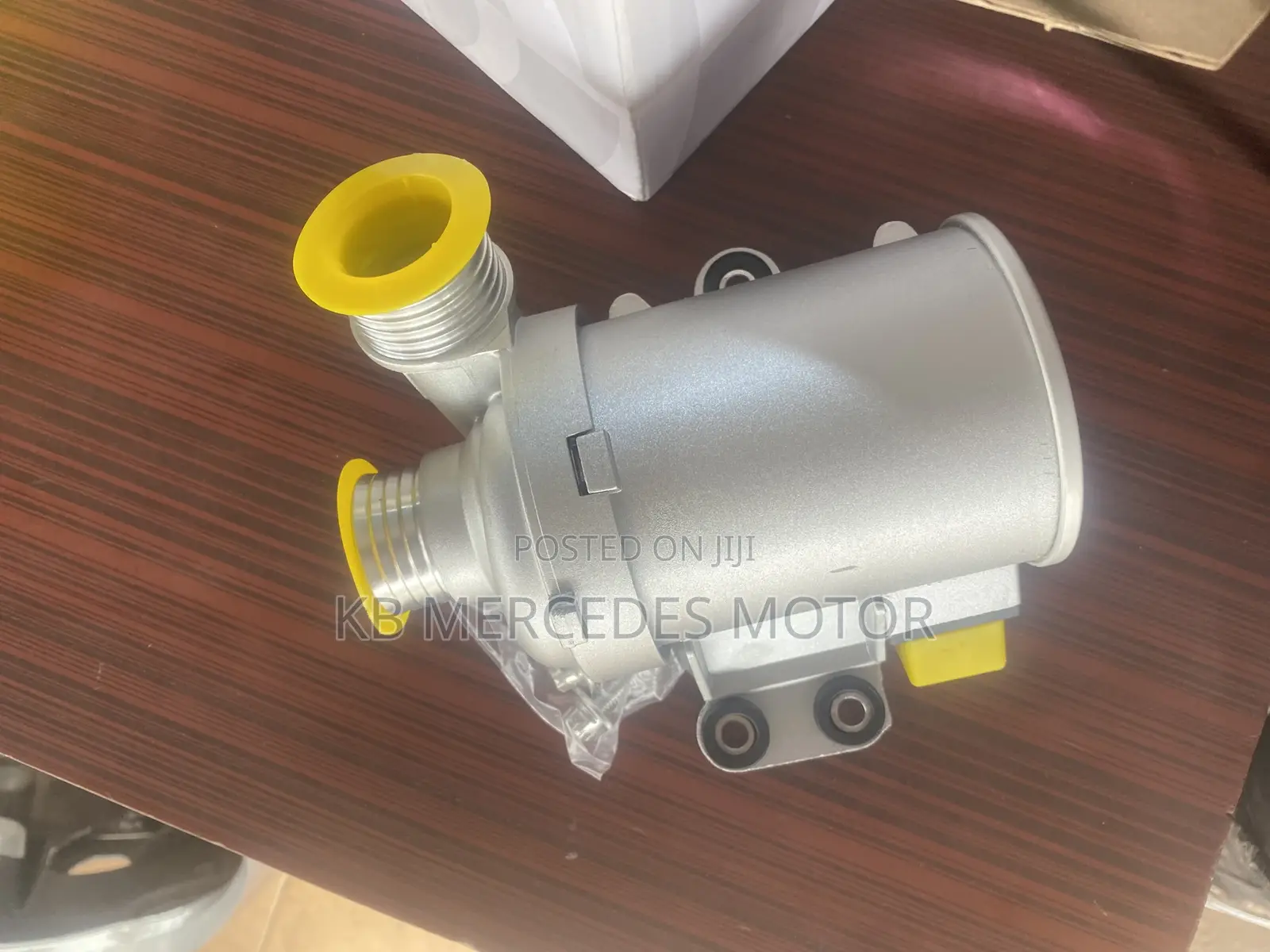 Original BMW F30 Water Pump N20 Engine 4cylinder