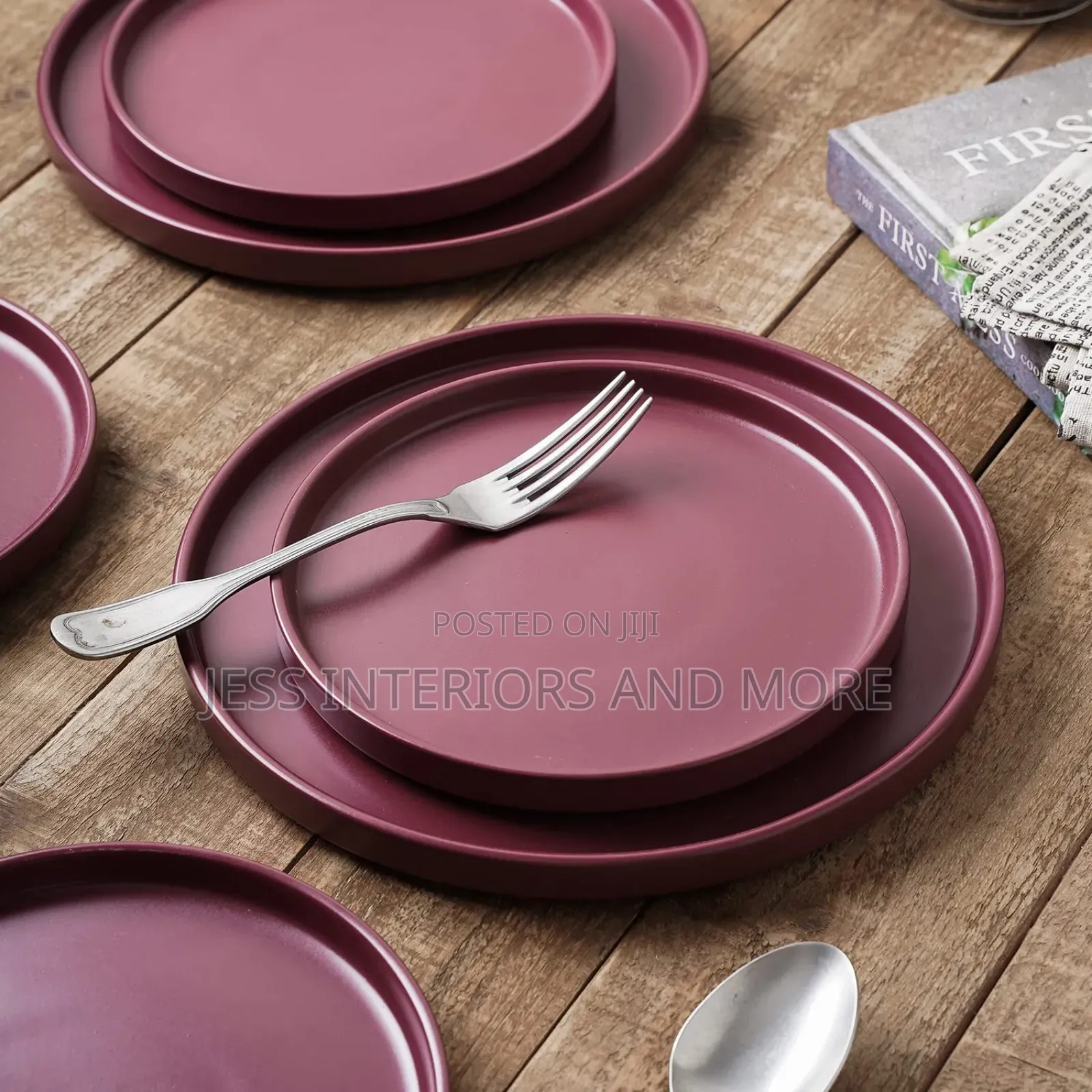 Chelsea 24-Piece Dinnerware Set