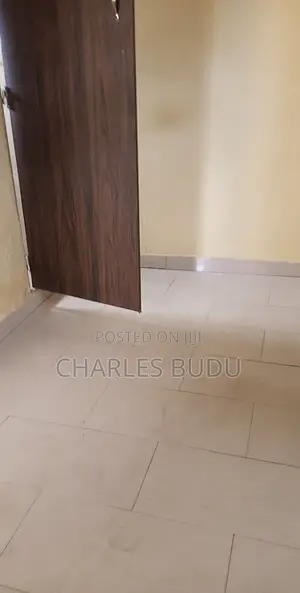 Single Room Sc in Dansoman Control for Two Years