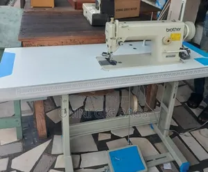 Photo - Japan Used Industrial Sewing Machine