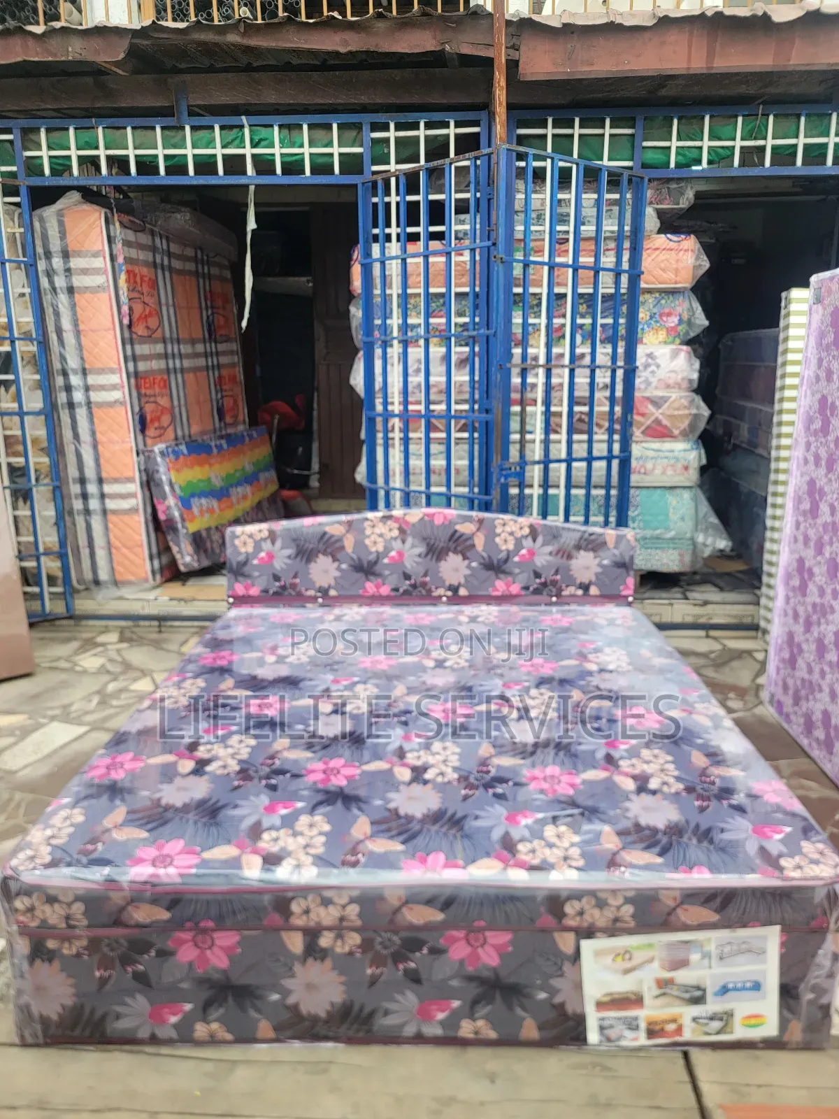 Queen Inbuilt Foam/Wood Bed