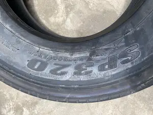 235/75r17.5 Dunlop Sp320 16pr 132/130l