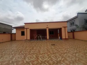 3bdrm House in Lakeside for rent