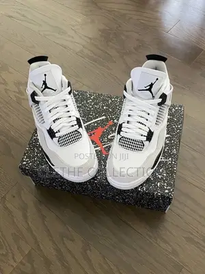 Jordan 4 Sneakers