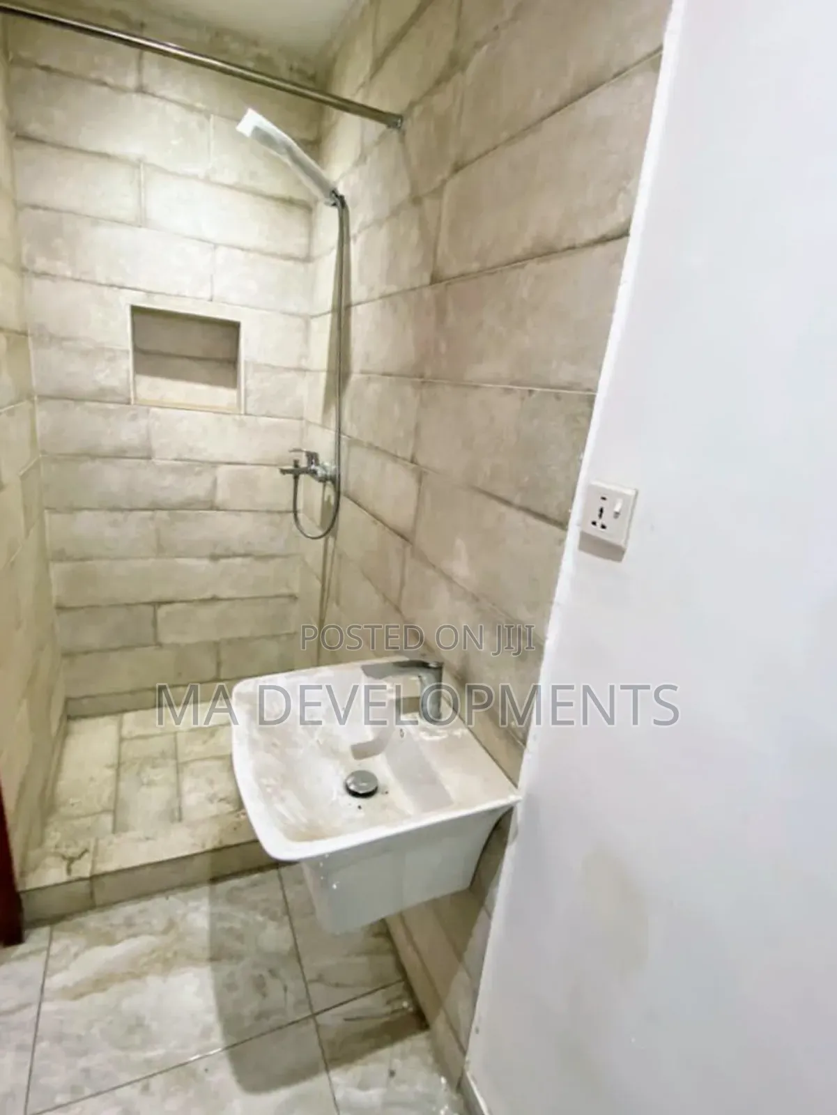 2bdrm Apartment in M.A Developments, Kokomlemle for rent