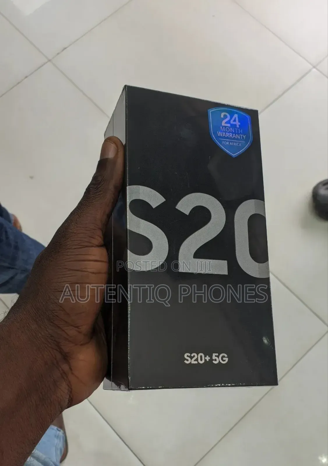 New Samsung Galaxy S20 128 GB Gray