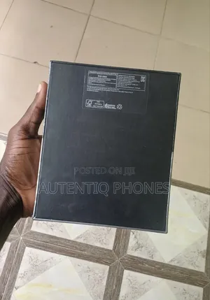 New Samsung Galaxy Z Fold 3 256 GB Black
