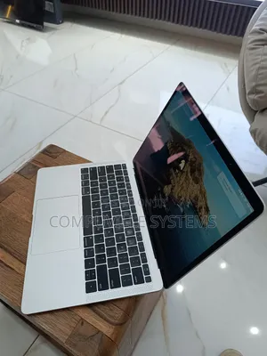 Laptop Apple MacBook Air 2019 8GB Intel Core I5 SSD 256GB