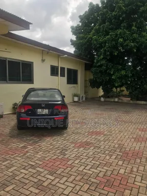 3bdrm House in Unique Key Agency, Tesano for sale