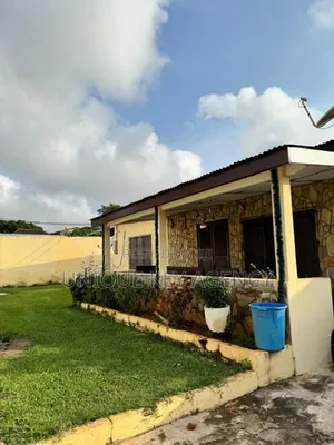 3bdrm House in Unique Key Agency, Tesano for sale