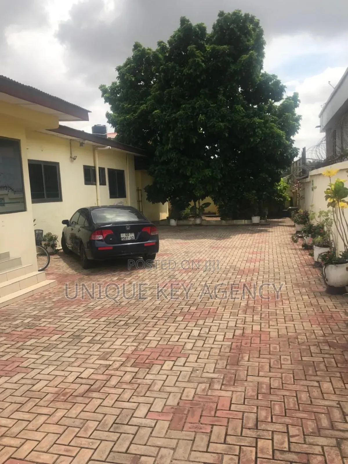 3bdrm House in Unique Key Agency, Tesano for sale