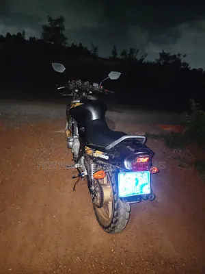 Honda CB 2003 Brown