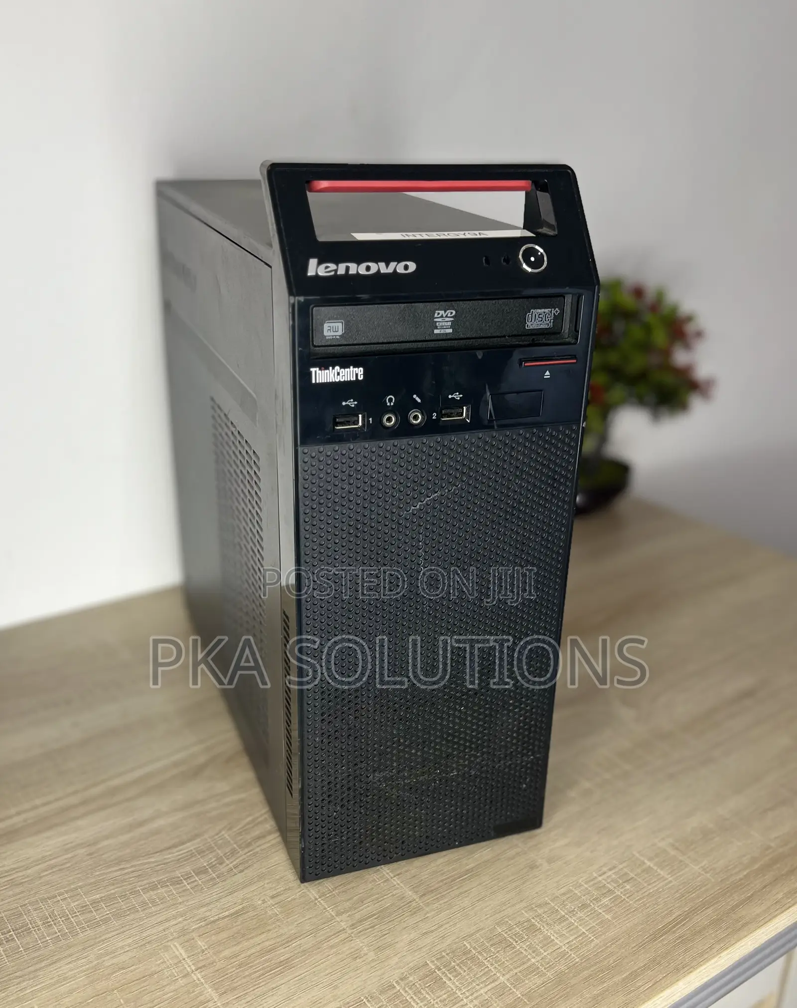 Desktop Computer Lenovo 8GB Intel Core I5 HDD 500GB