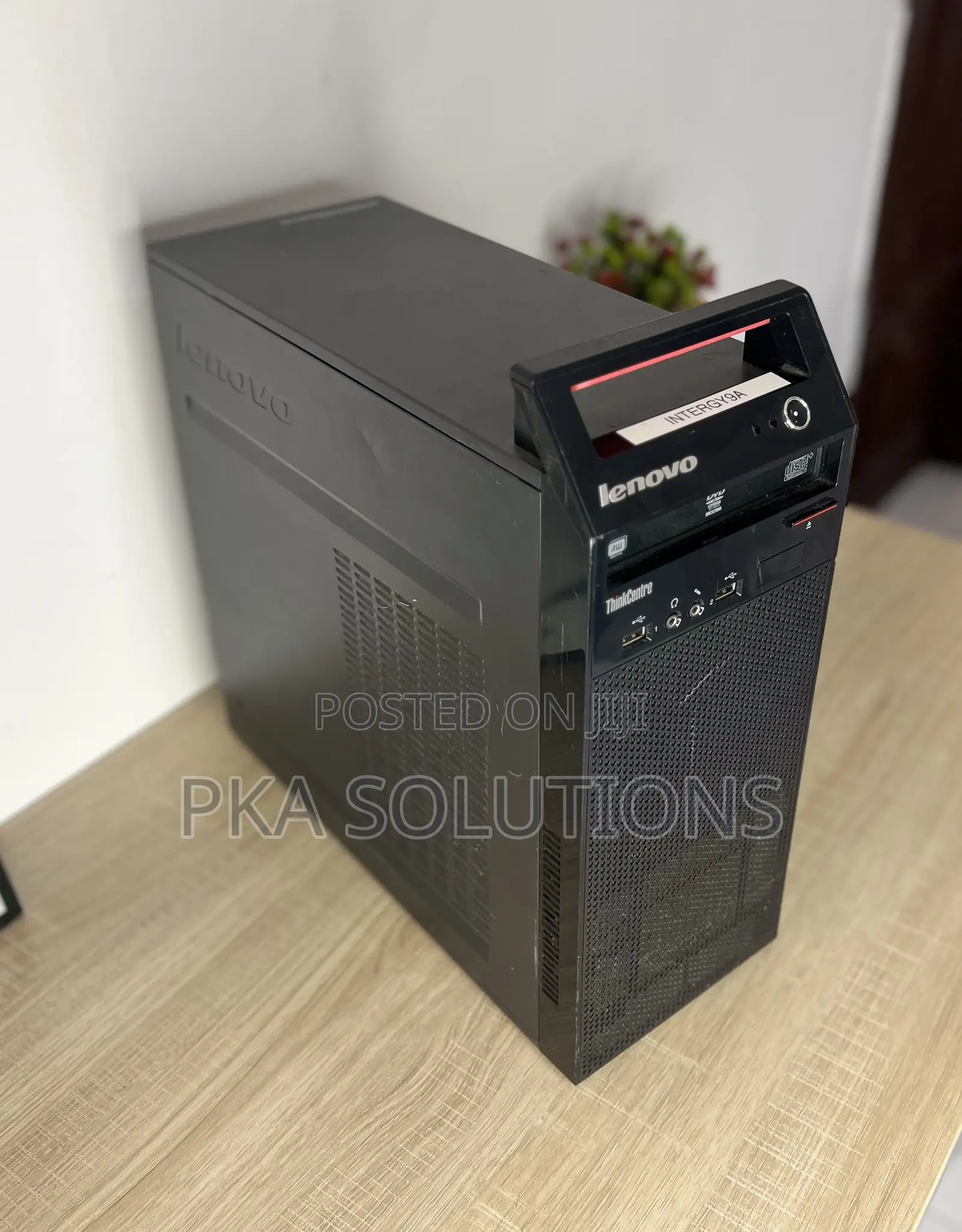 Desktop Computer Lenovo 8GB Intel Core I5 HDD 500GB