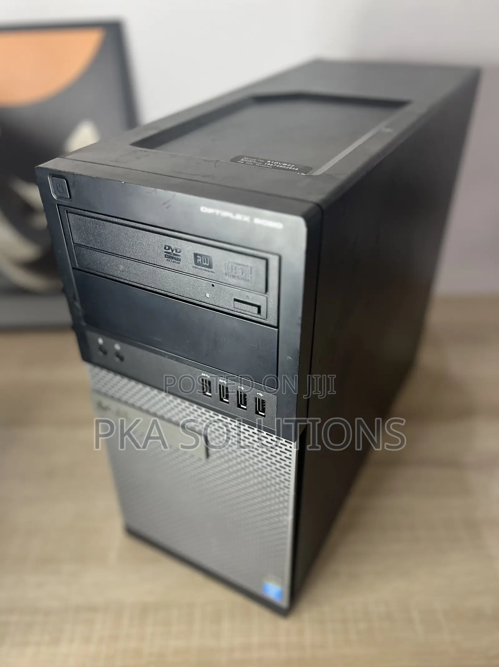 Desktop Computer Dell OptiPlex 9020 8GB Intel Core I7 HDD 1T
