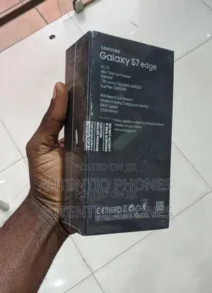 New Samsung Galaxy S7 edge 32 GB Black