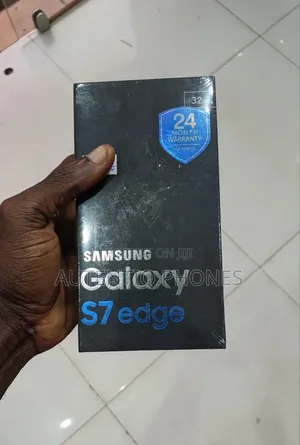 New Samsung Galaxy S7 edge 32 GB Black