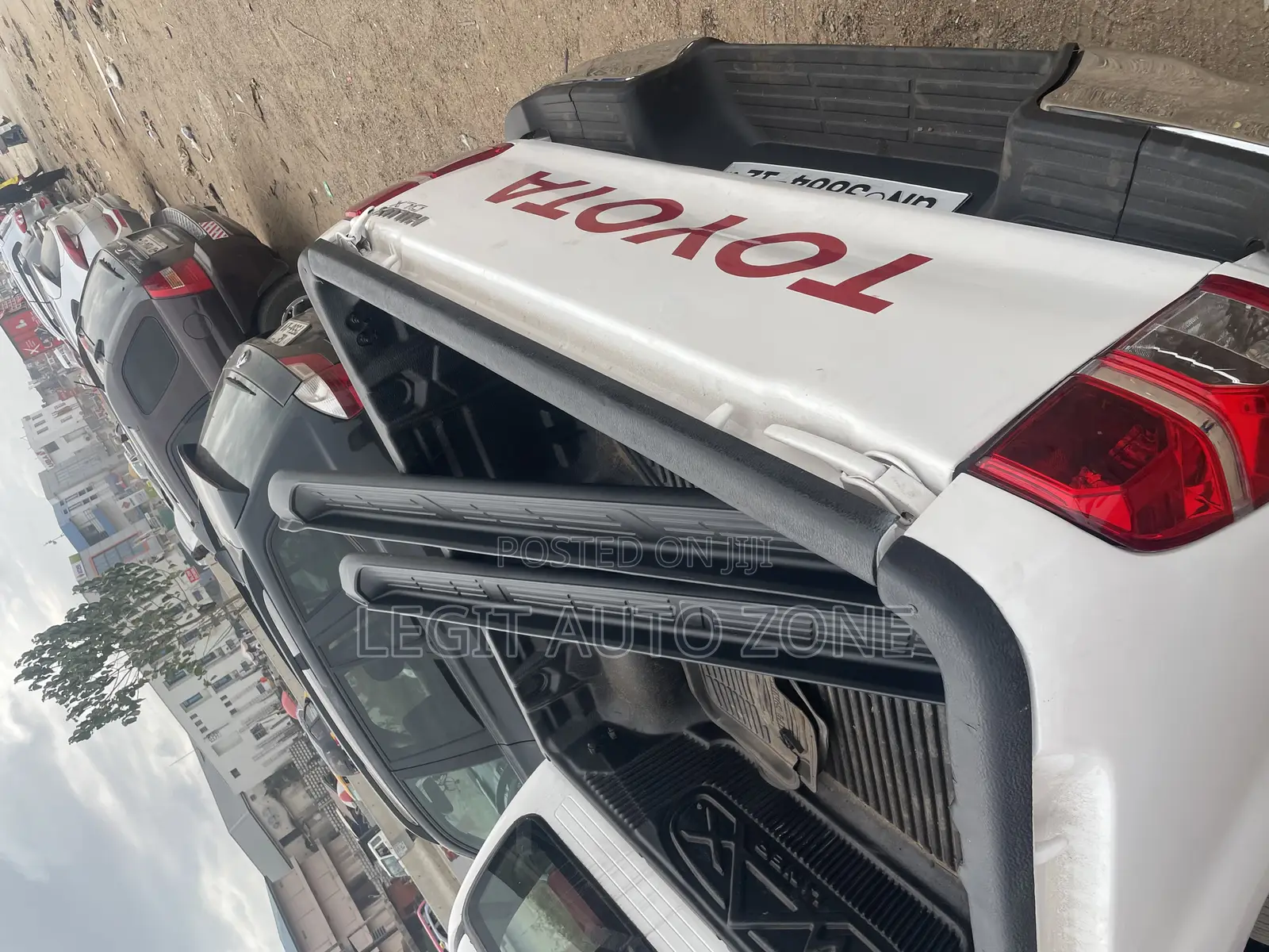 Toyota Hulix 2012,2020 Side Stepper