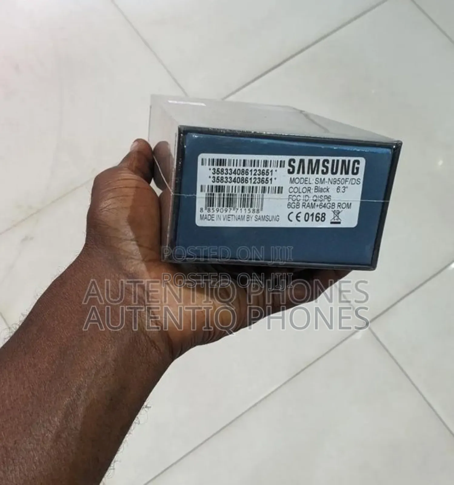 New Samsung Galaxy Note 8 64 GB Black