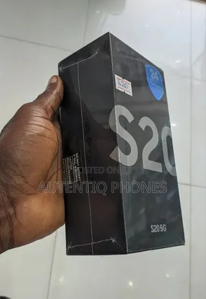 New Samsung Galaxy S20 128 GB Black