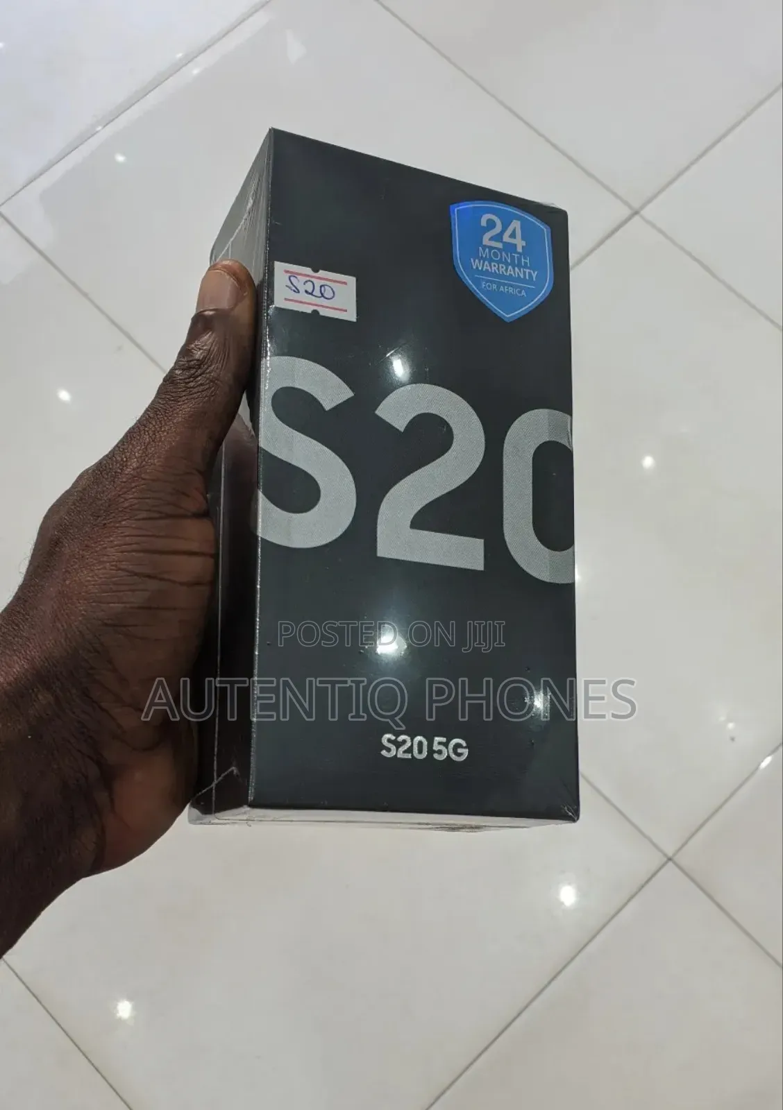 New Samsung Galaxy S20 128 GB Black