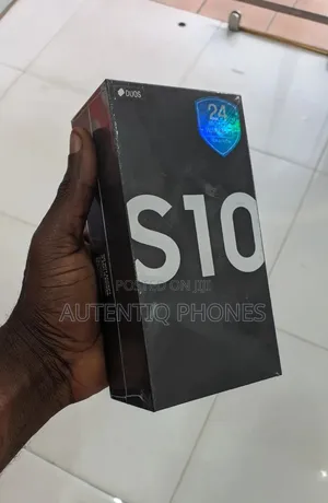 New Samsung Galaxy S10 128 GB Black