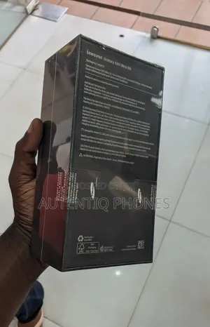 New Samsung Galaxy S20 Ultra 256 GB Black