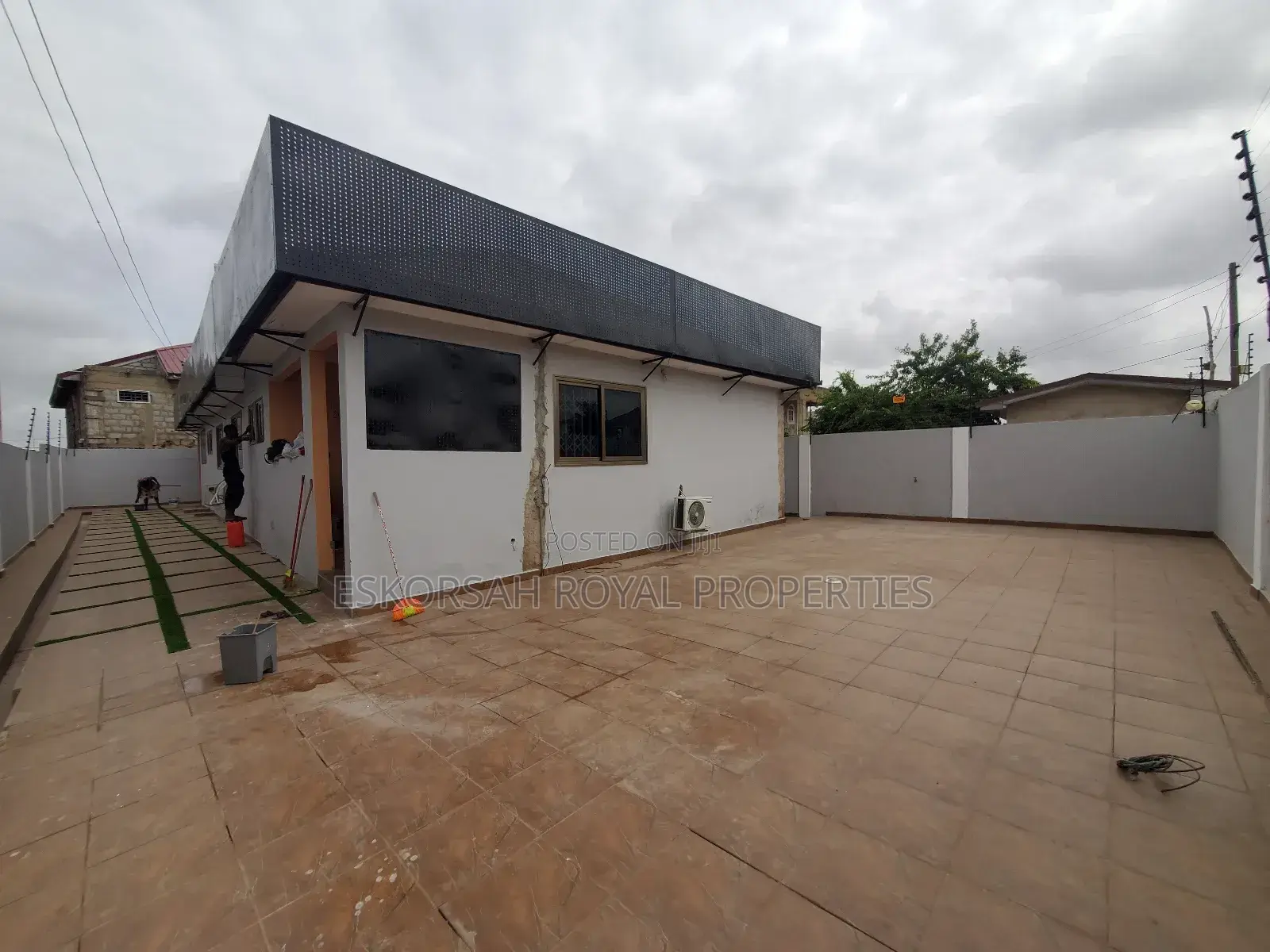 2bdrm Apartment in East Legon Hills, School Junction for rent