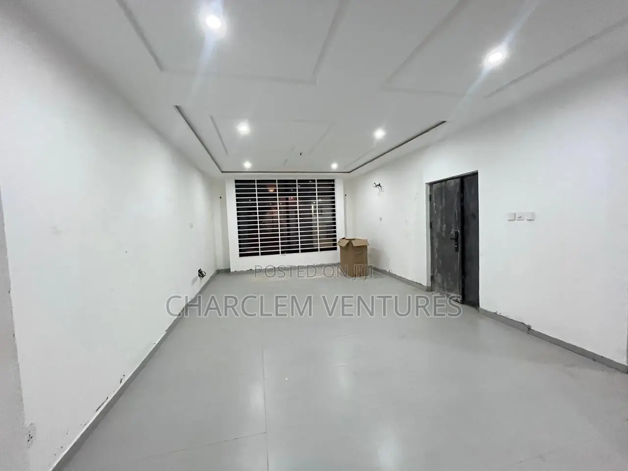 3bdrm Townhouse/Terrace in Charclem Ventures, East Legon for sale