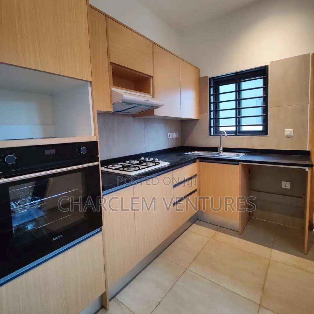 3bdrm House in Charclem Ventures, Adenta for sale