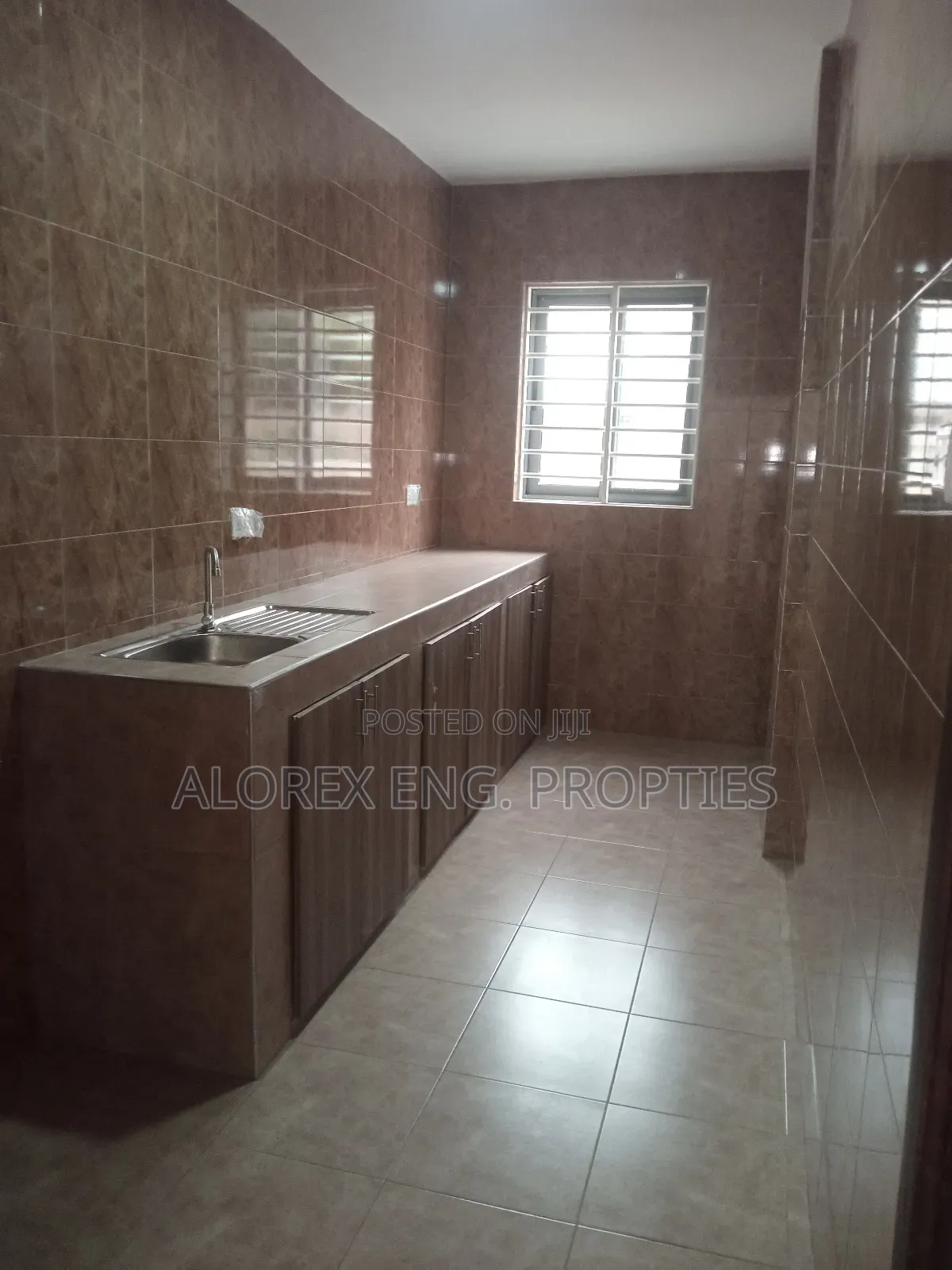 1bdrm Apartment in Chamber Self, Adenta for rent