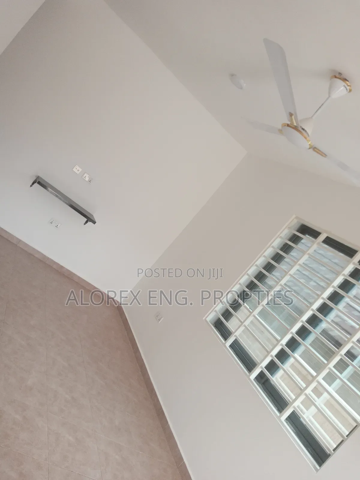 1bdrm Apartment in Chamber Self, Adenta for rent