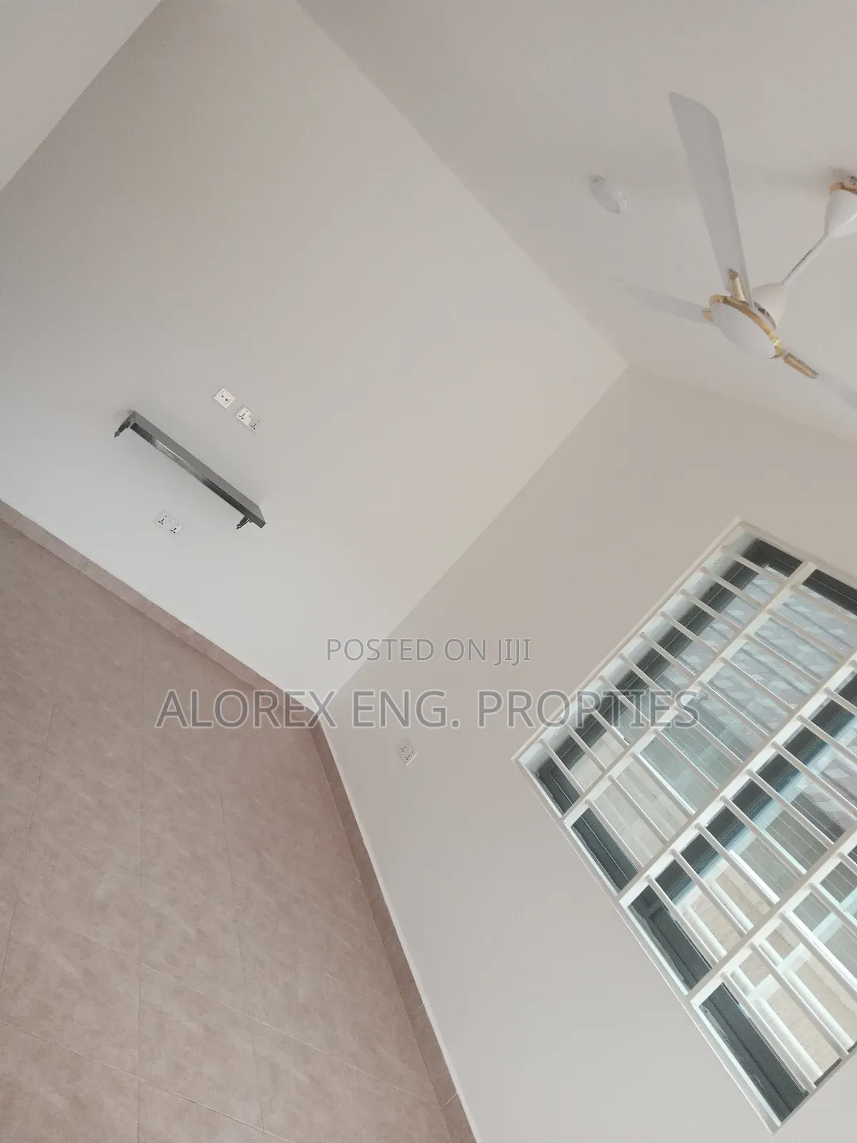 1bdrm Apartment in Chamber Self, Adenta for rent