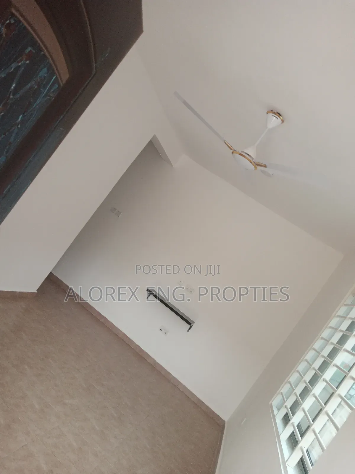 1bdrm Apartment in Chamber Self, Adenta for rent