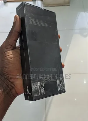 New Samsung Galaxy Z Flip5 256 GB Black