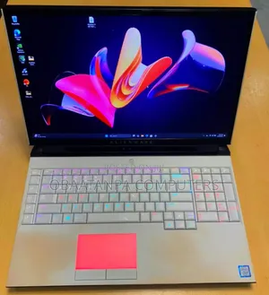 Laptop Dell Alienware 17 32GB Intel Core I9 SSD 512GB