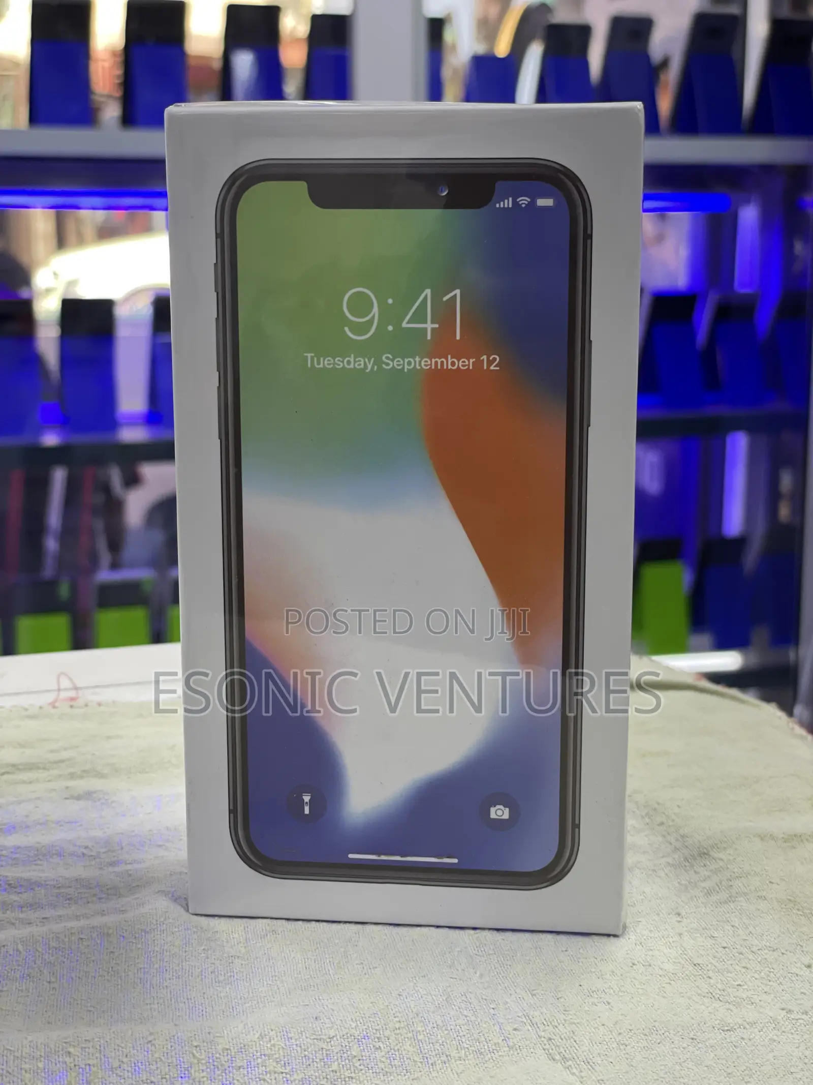 New Apple iPhone X 256 GB Silver