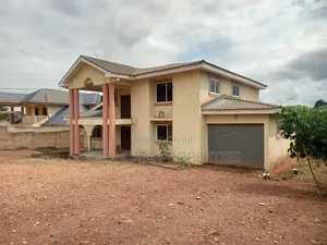 4bdrm House in Atwima Boko, Near, Kumasi Metropolitan for sale