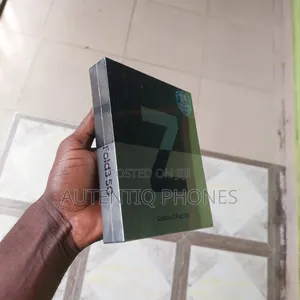 New Samsung Galaxy Z Fold3 5G 256 GB Black