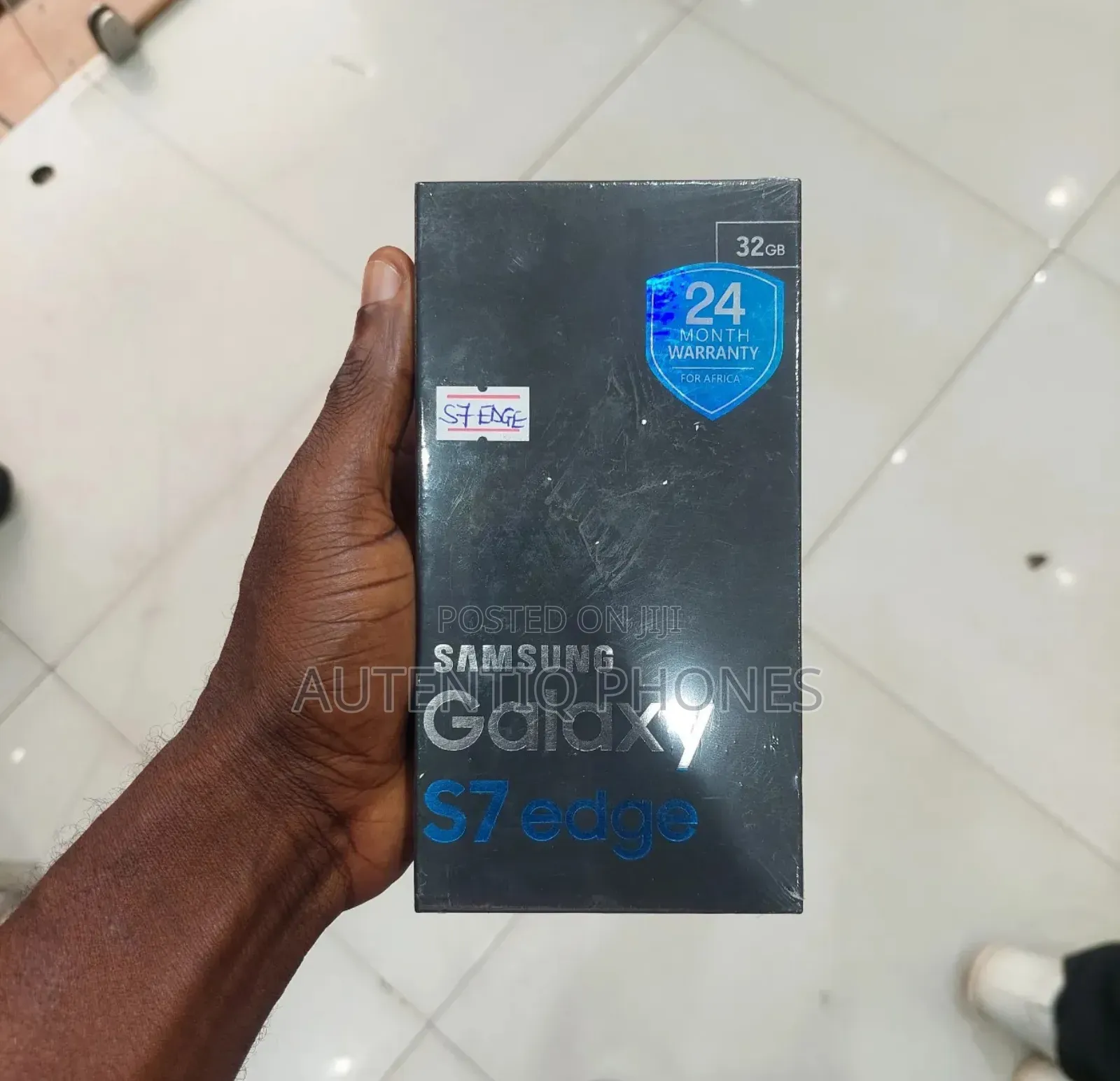 New Samsung Galaxy S7 edge 32 GB Black