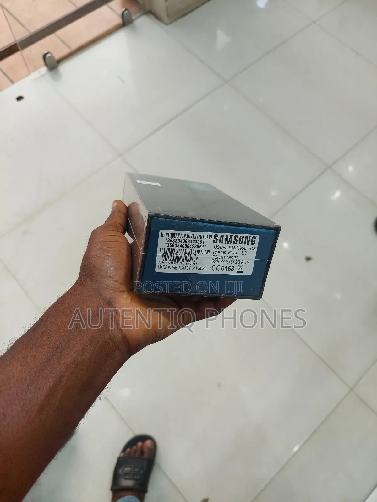 New Samsung Galaxy Note 8 64 GB Black