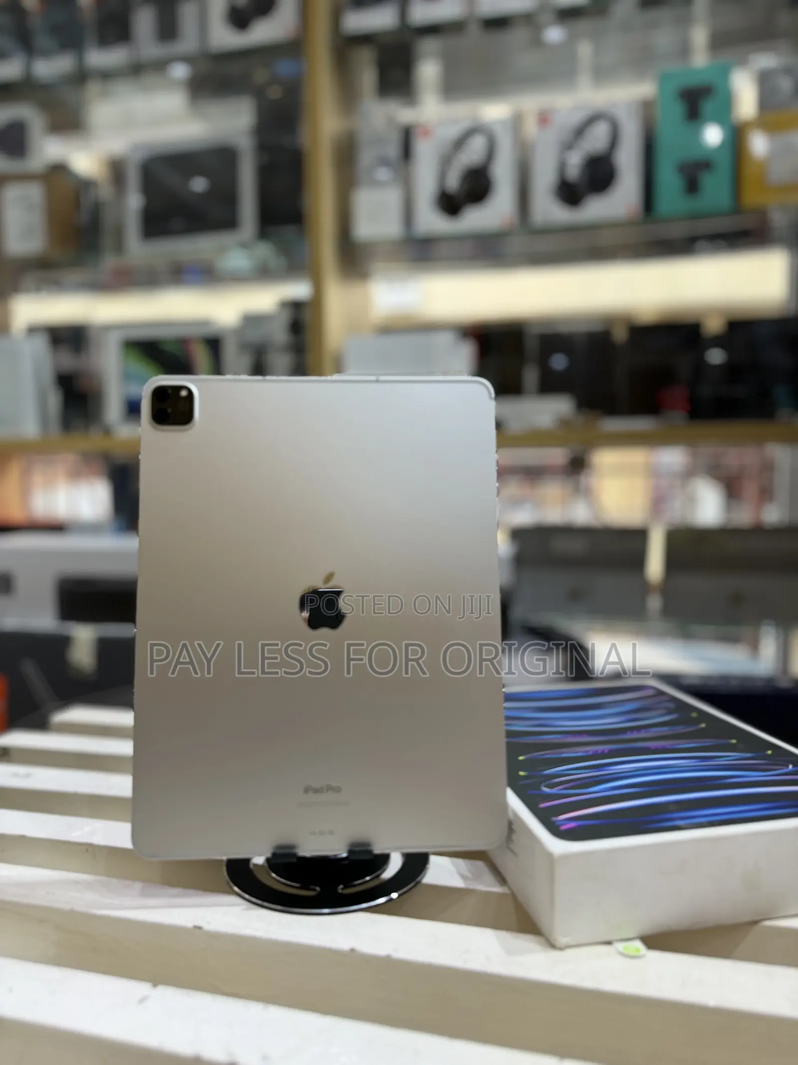 Apple iPad Pro 12.9 (2022) 256 GB Silver