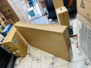 2023 Model Samsung Television Uhd Smart 55”Cu8000