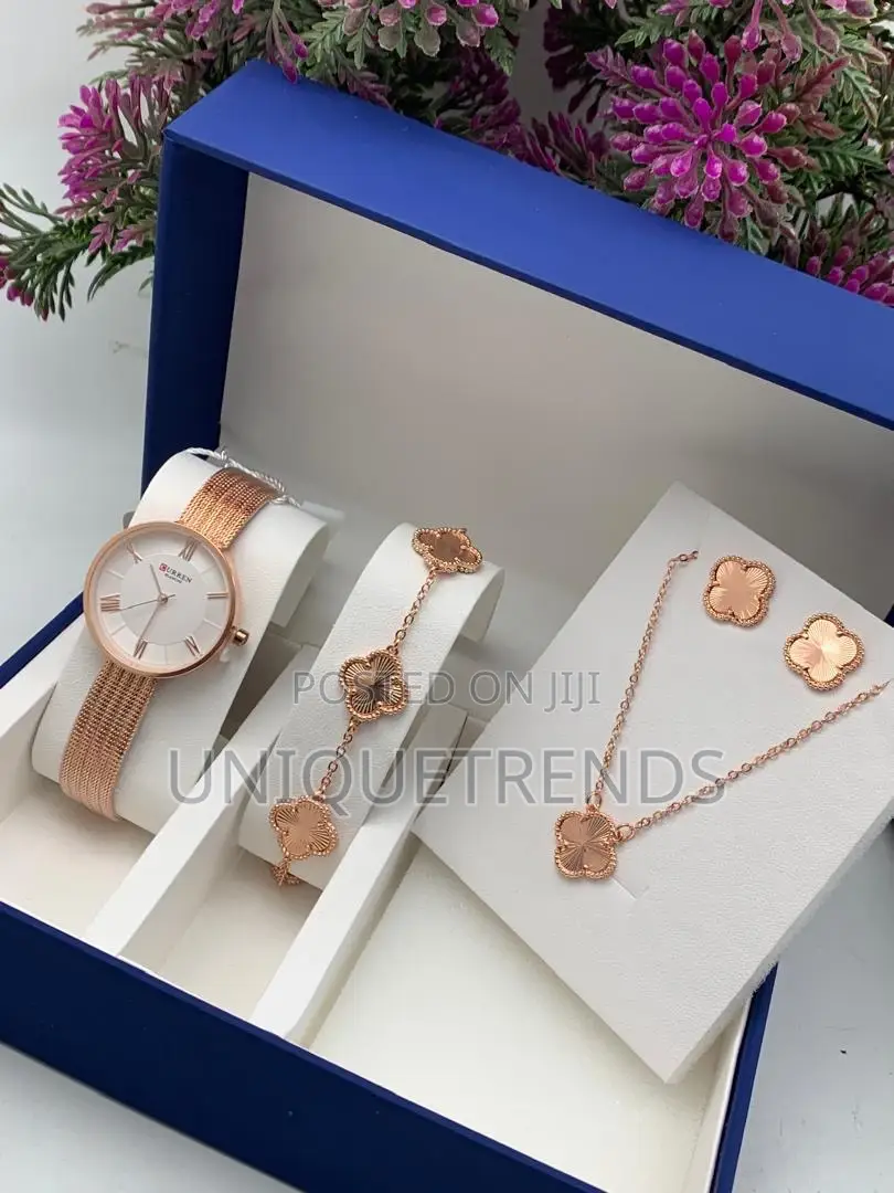 Lady’S Jewelry Set