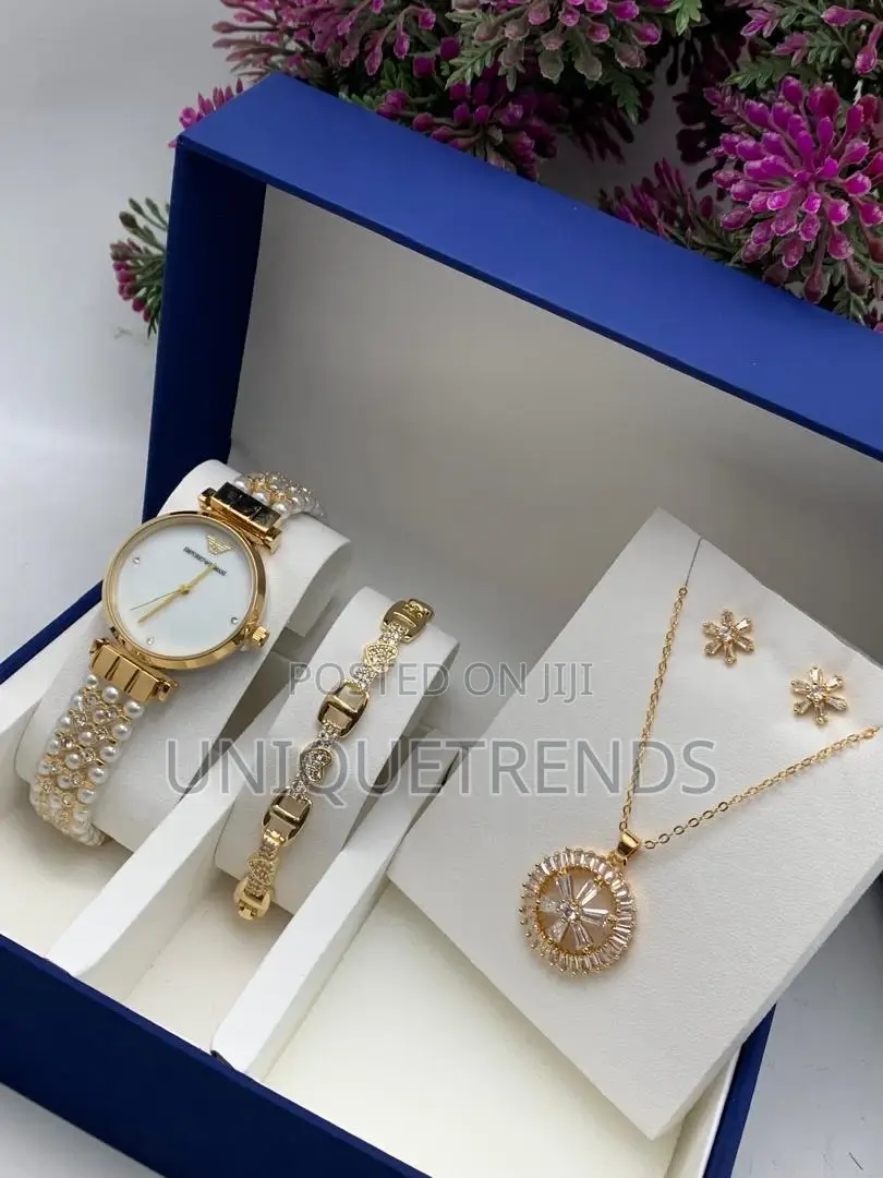 Lady’S Jewelry Set