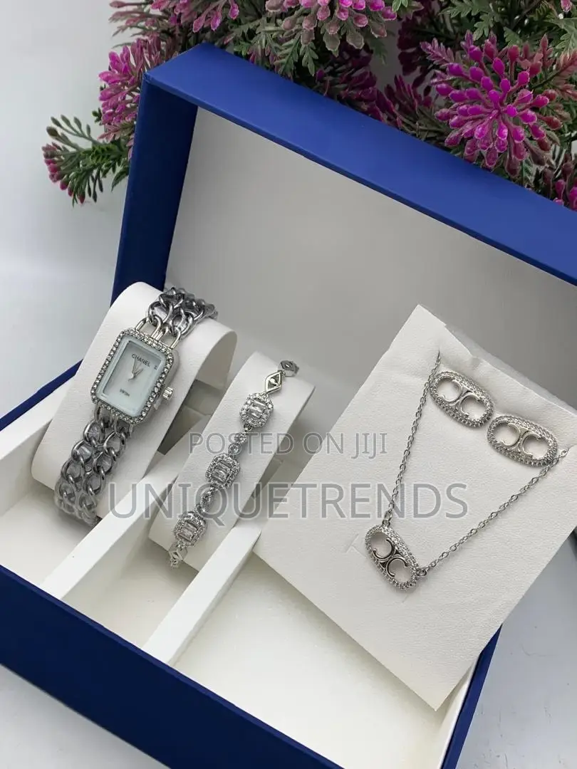 Lady’S Jewelry Set