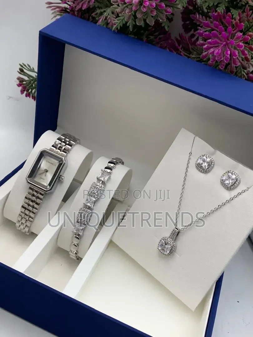 Lady’S Jewelry Set