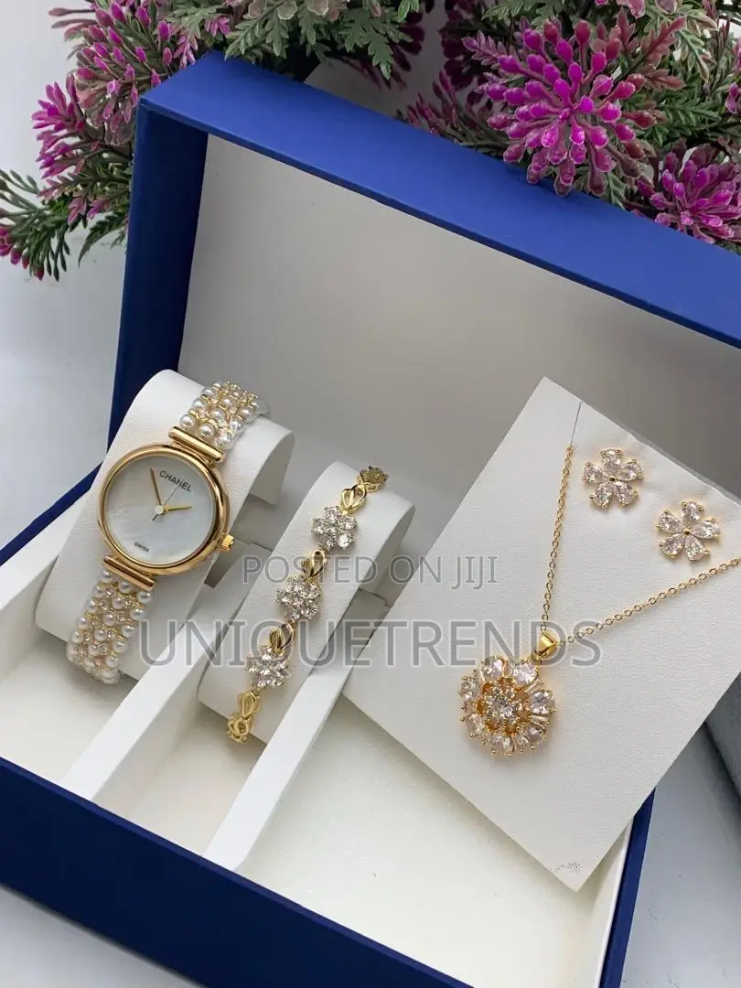 Lady’S Jewelry Set