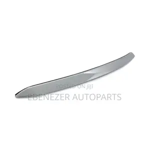 Toyota Hilux Bonnet Hood Trim Moulding Chrome