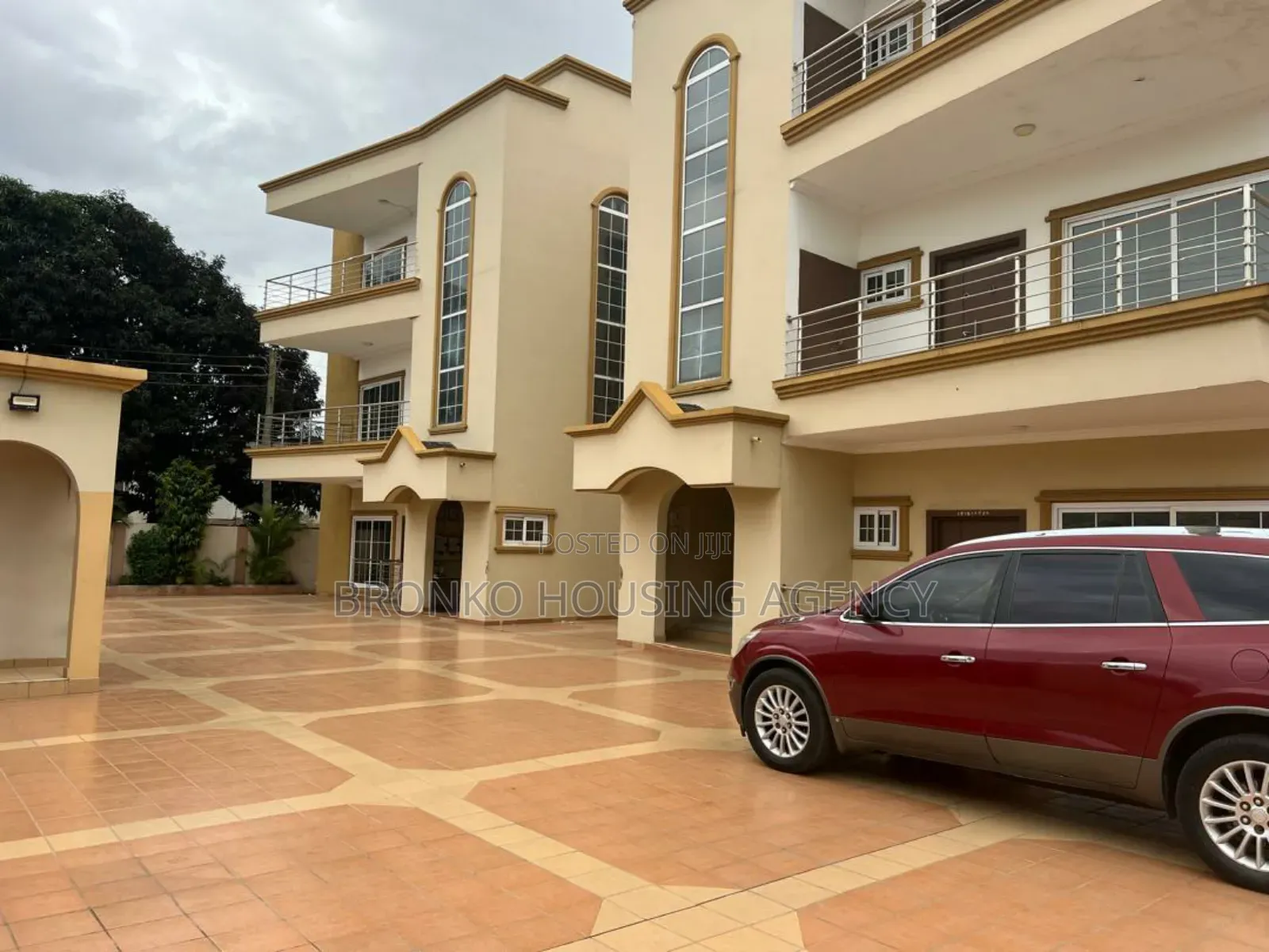 3bdrm Apartment in East Legon for rent